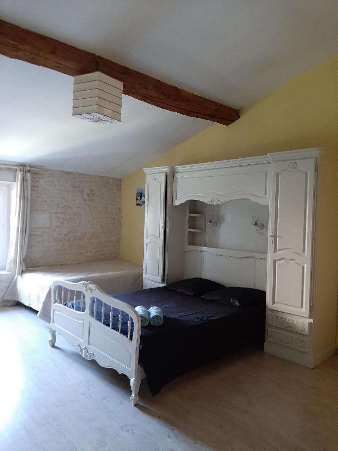 Le Petit Bois Apartment Niort Exterior photo